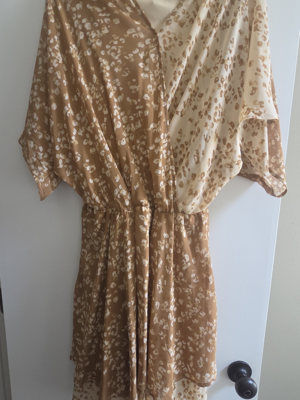 Versona Beige and Tan Leopard Print V-Neck Dress